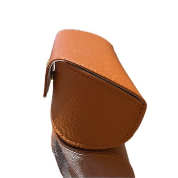 TORY BURCH Sunglasses Case, Curvy, Orange, Saffiano Leather, Suede - Picture 8 of 9